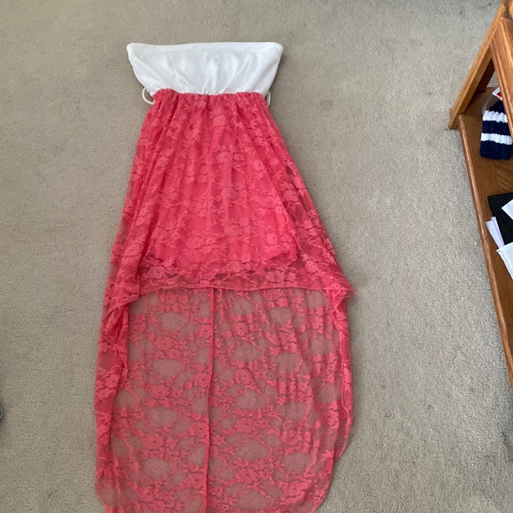 Flow dress, missing belt